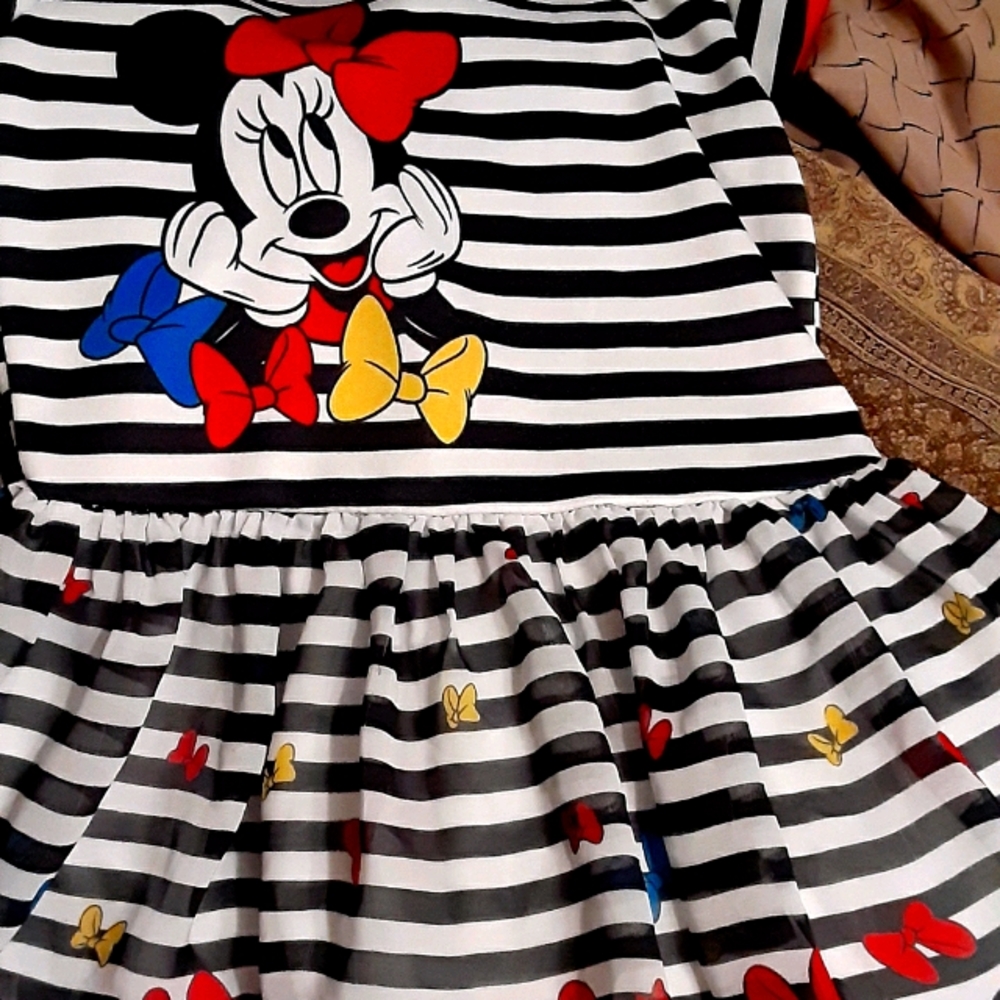 Disney Minnie mouse size 6  little girls dress